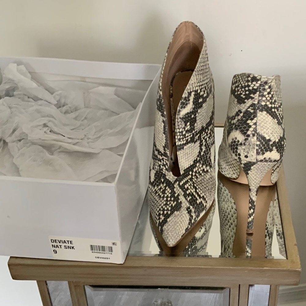 Steve Madden snake skin booties